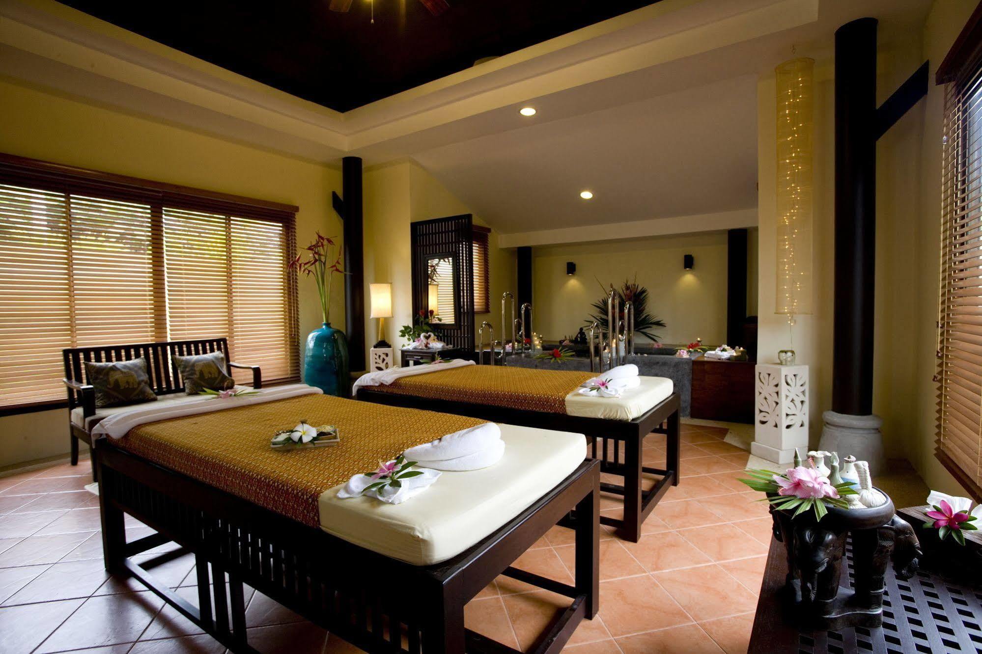 Suuko Villas Phuket Bagian luar foto